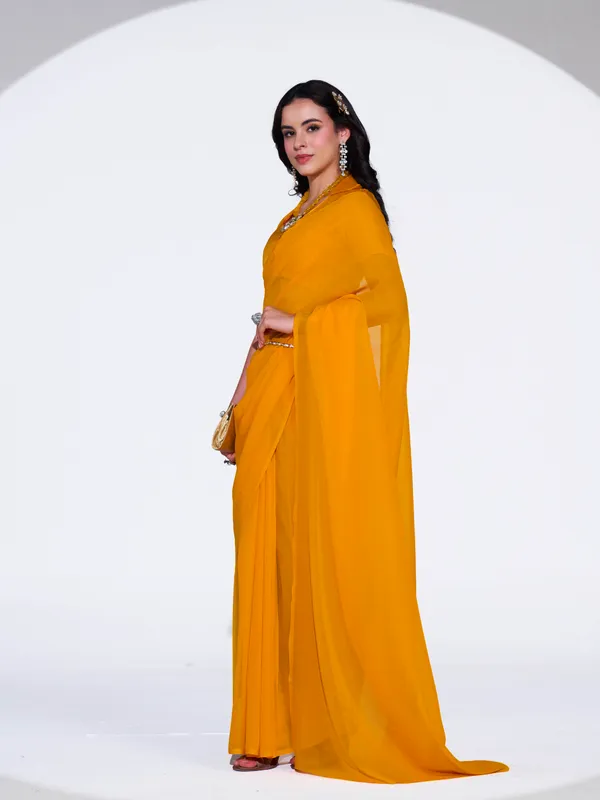Women's_Stylish_Plain_Georgette_Saree_With_Unstitched_Blouse_Piece