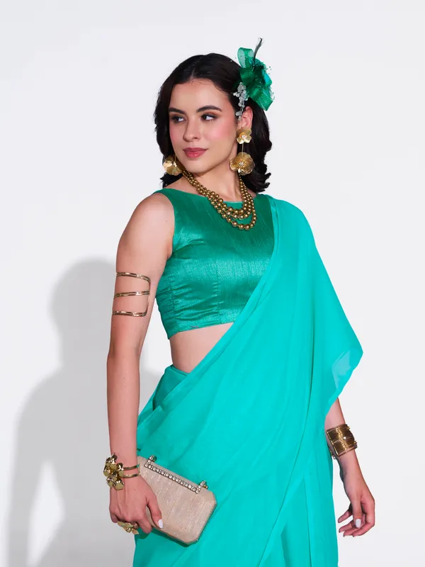 Women's_Stylish_Plain_Georgette_Saree_With_Unstitched_Blouse_Piece