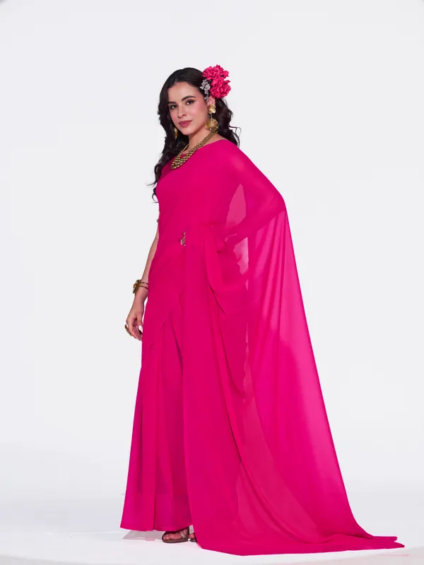 Women's_Stylish_Plain_Georgette_Saree_With_Unstitched_Blouse_Piece