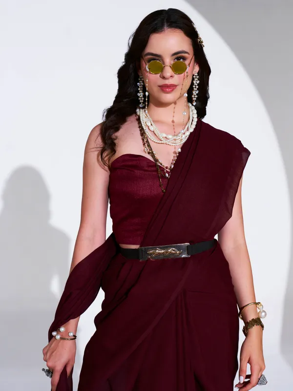 Women's_Stylish_Plain_Georgette_Saree_With_Unstitched_Blouse_Piece
