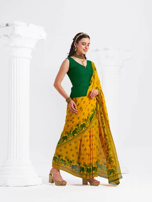 Women's_Stylish_Printed_Georgette_Saree_with_Matching_Unstitched_Blouse_Piece