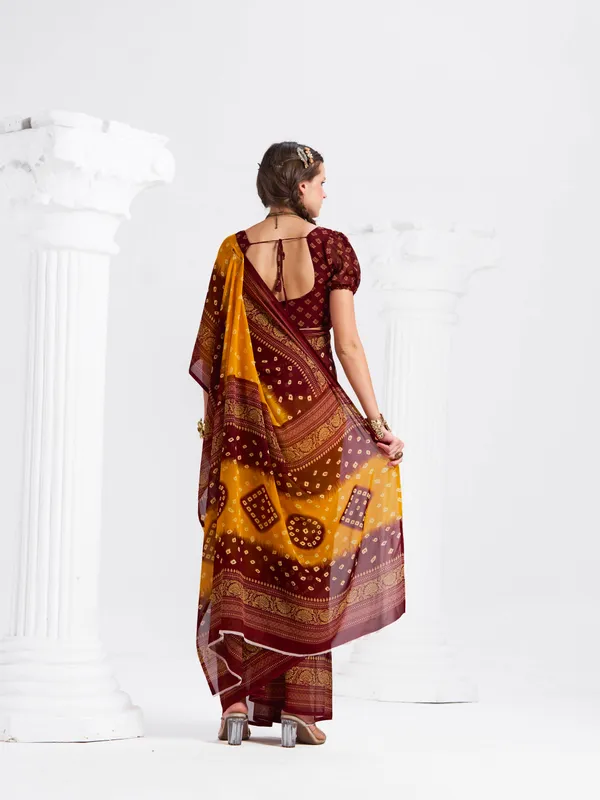 Women's_Stylish_Printed_Georgette_Saree_with_Matching_Unstitched_Blouse_Piece