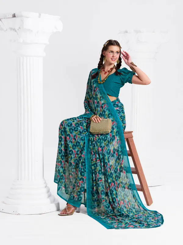 Women's_Stylish_Printed_Georgette_Saree_with_Matching_Unstitched_Blouse_Piece