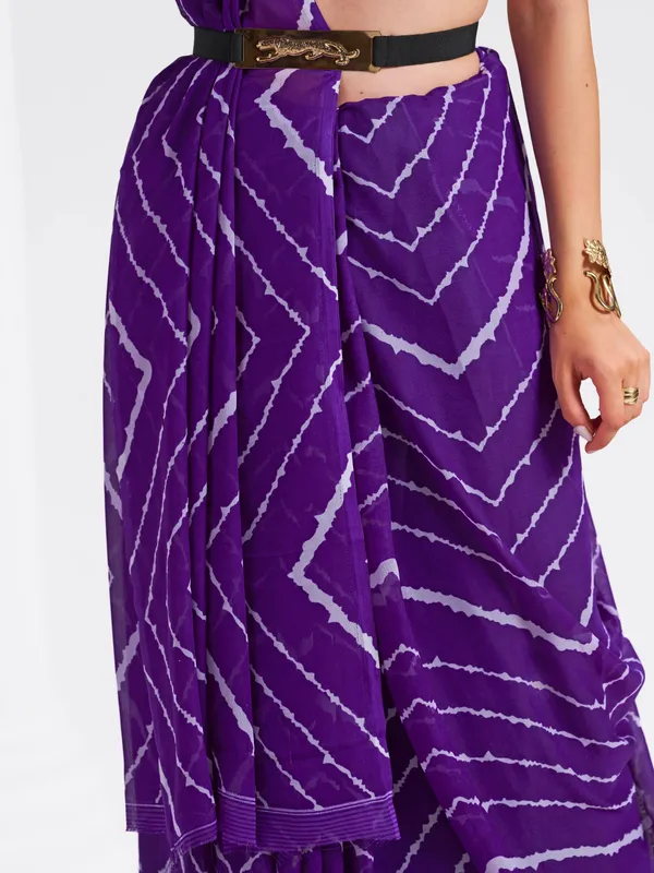 Women's_Stylish_Printed_Georgette_Saree_with_Matching_Unstitched_Blouse_Piece