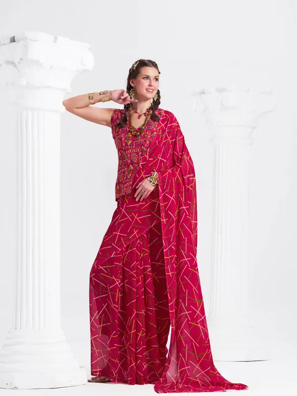 Women's_Stylish_Printed_Georgette_Saree_with_Matching_Unstitched_Blouse_Piece
