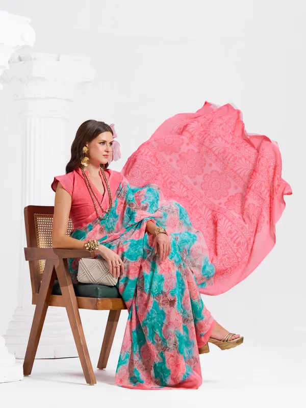 Women's_Stylish_Printed_Georgette_Saree_with_Matching_Unstitched_Blouse_Piece