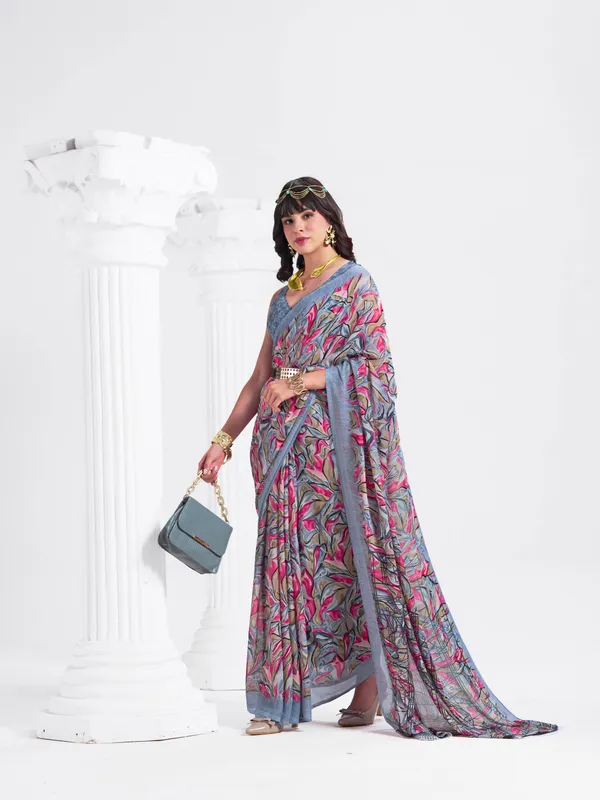 Women's_Stylish_Printed_Georgette_Saree_with_Matching_Unstitched_Blouse_Piece