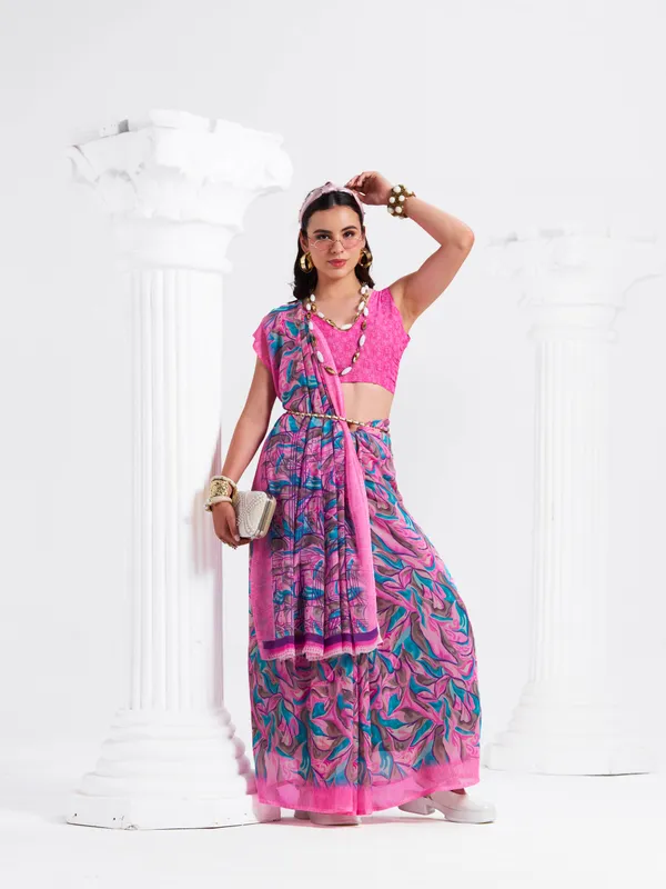 Women's_Stylish_Printed_Georgette_Saree_with_Matching_Unstitched_Blouse_Piece