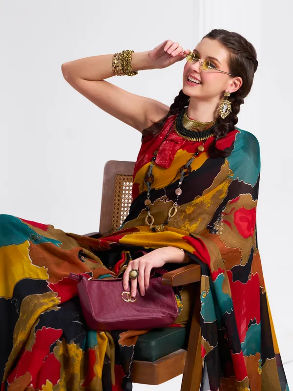Women's_Stylish_Printed_Georgette_Saree_with_Matching_Unstitched_Blouse_Piece