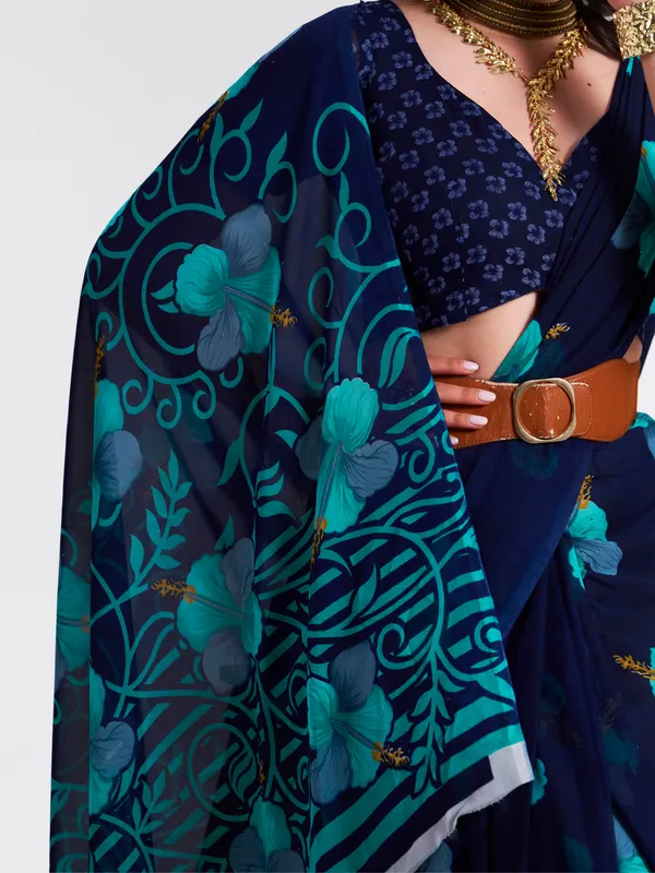 Women's_Stylish_Printed_Georgette_Saree_with_Matching_Unstitched_Blouse_Piece