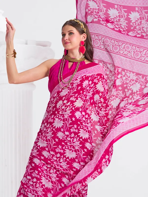 Women's_Stylish_Printed_Georgette_Saree_with_Matching_Unstitched_Blouse_Piece