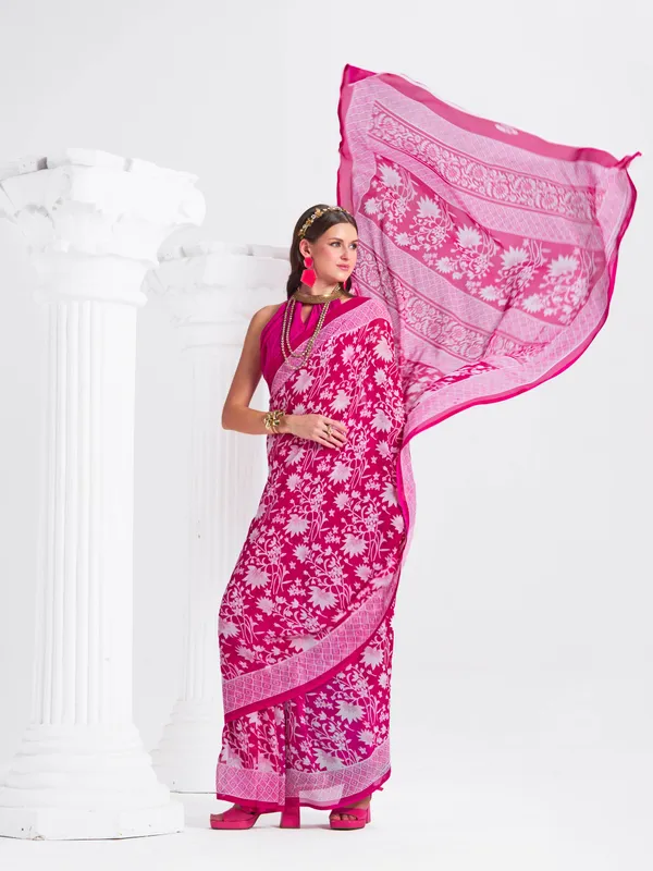 Women's_Stylish_Printed_Georgette_Saree_with_Matching_Unstitched_Blouse_Piece