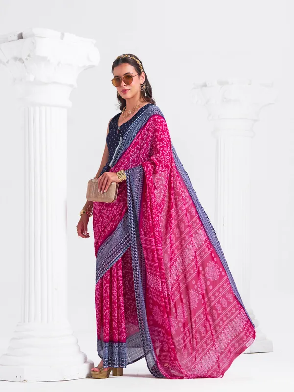 Women's_Stylish_Printed_Georgette_Saree_with_Matching_Unstitched_Blouse_Piece