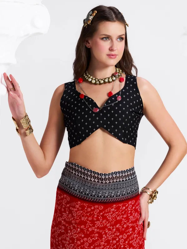 Women's_Stylish_Printed_Georgette_Saree_with_Matching_Unstitched_Blouse_Piece