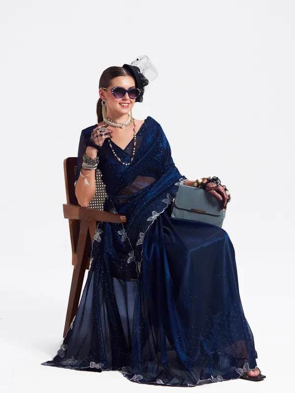 Women's_Stylish_Beautiful_Soft_Net_Diamond_Lace_Border_Saree_With_Unstitched_Blouse