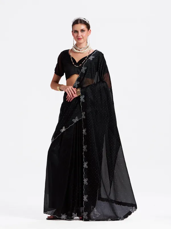 Women's_Stylish_Beautiful_Soft_Net_Diamond_Lace_Border_Saree_With_Unstitched_Blouse