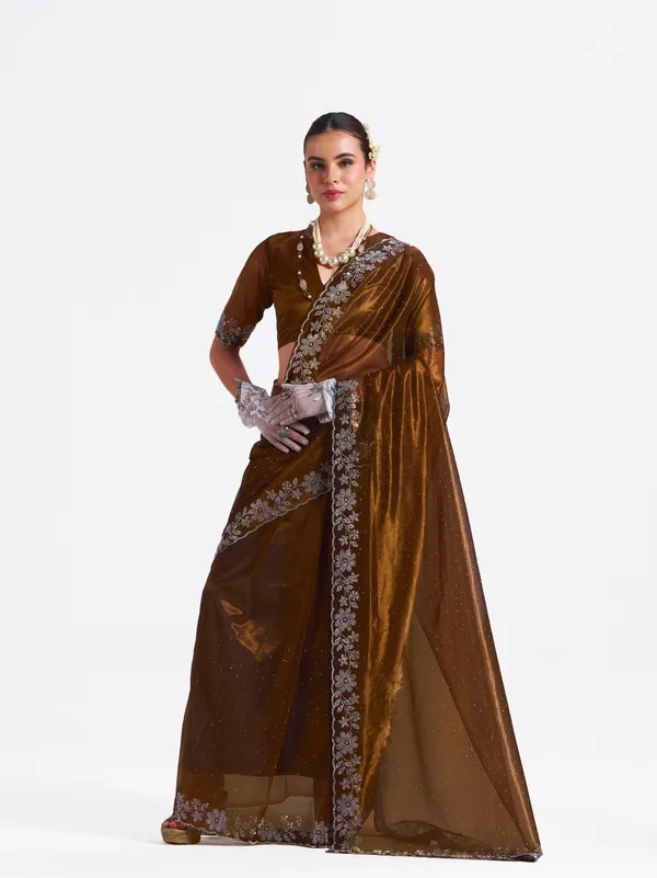 Women's_Stylish_Beautiful_Soft_Net_Diamond_Lace_Border_Saree_With_Unstitched_Blouse