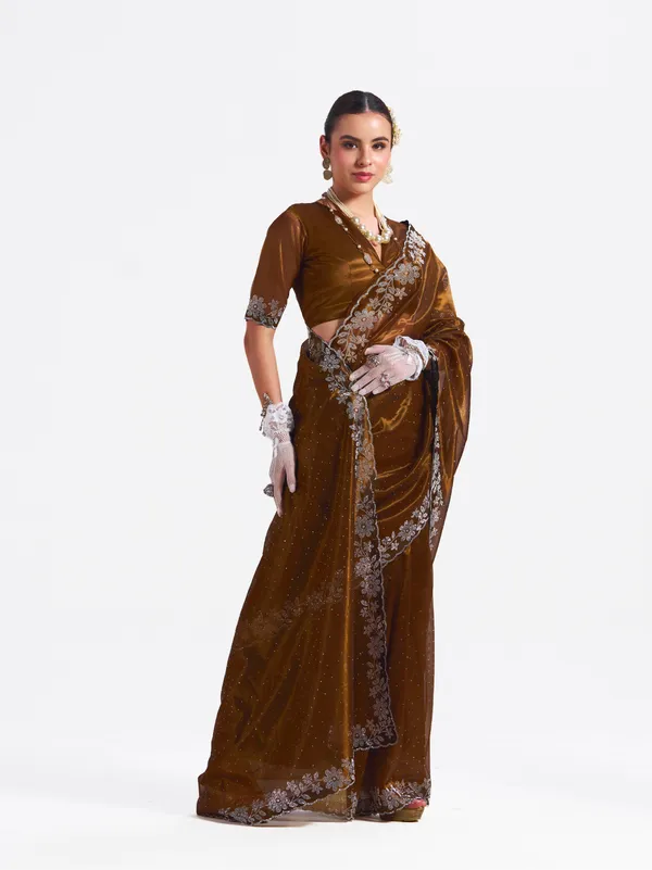 Women's_Stylish_Beautiful_Soft_Net_Diamond_Lace_Border_Saree_With_Unstitched_Blouse