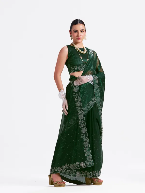Women's_Stylish_Beautiful_Soft_Net_Diamond_Lace_Border_Saree_With_Unstitched_Blouse