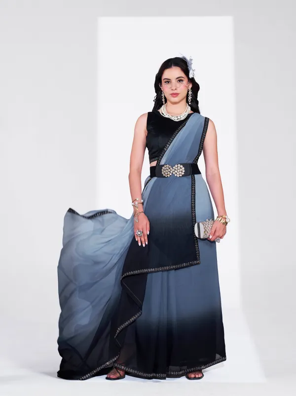 Women's_Stylish_Plain_Georgette_Lace_Border_Saree_With_Unstitched_Blouse_Piece