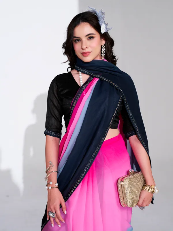 Women's_Stylish_Plain_Georgette_Lace_Border_Saree_With_Unstitched_Blouse_Piece