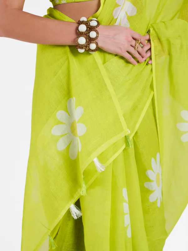 Digital_Print_Cotton_Linen_Saree_With_Unstitched_Blouse_Piece