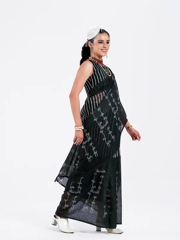 Digital_Print_Cotton_Linen_Saree_With_Unstitched_Blouse_Piece