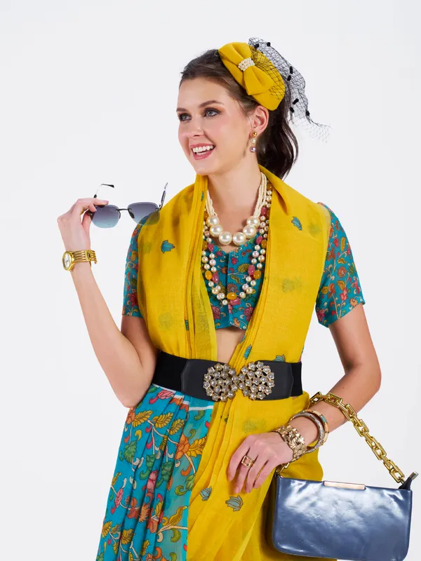Digital_Print_Cotton_Linen_Saree_With_Unstitched_Blouse_Piece
