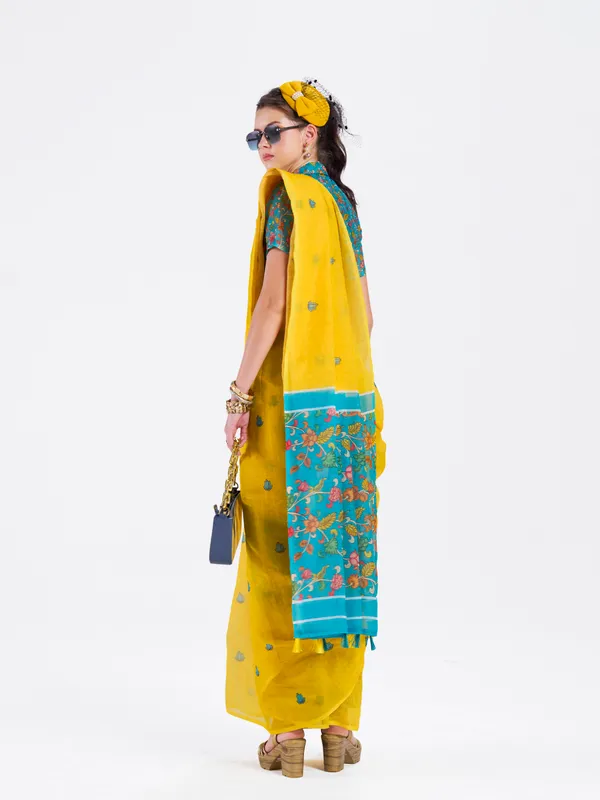 Digital_Print_Cotton_Linen_Saree_With_Unstitched_Blouse_Piece