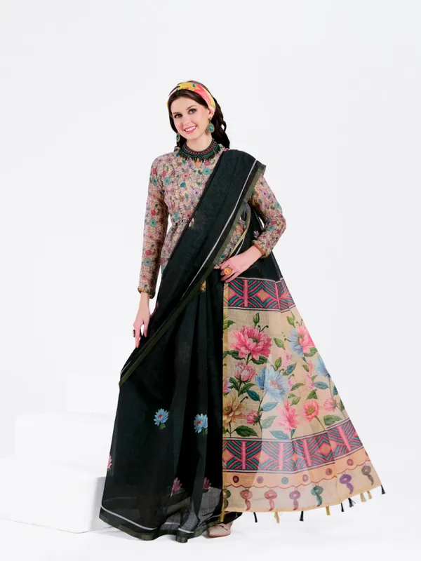 Digital_Print_Cotton_Linen_Saree_With_Unstitched_Blouse_Piece