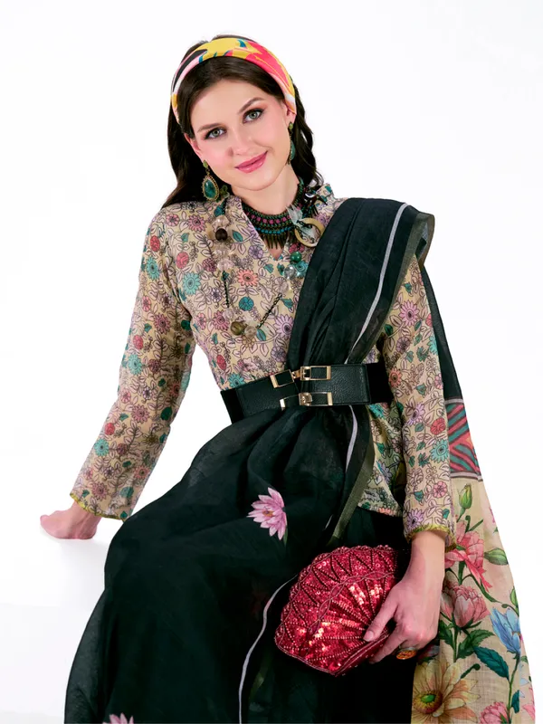 Digital_Print_Cotton_Linen_Saree_With_Unstitched_Blouse_Piece