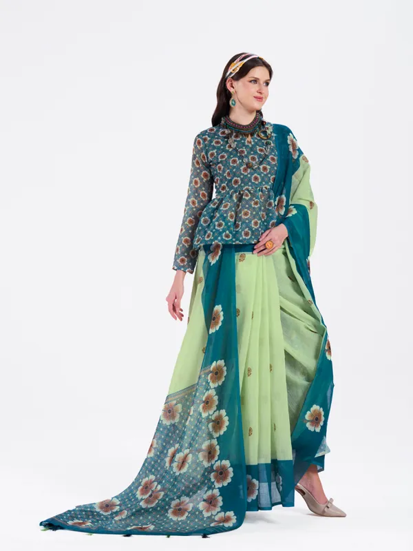 Digital_Print_Cotton_Linen_Saree_With_Unstitched_Blouse_Piece