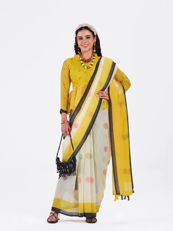 Digital_Print_Cotton_Linen_Saree_With_Unstitched_Blouse_Piece