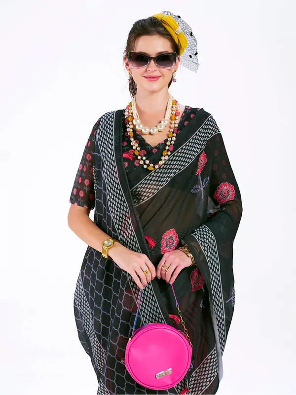 Digital_Print_Cotton_Linen_Saree_With_Unstitched_Blouse_Piece