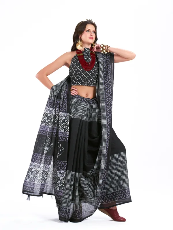 Digital_Print_Cotton_Linen_Saree_With_Unstitched_Blouse_Piece
