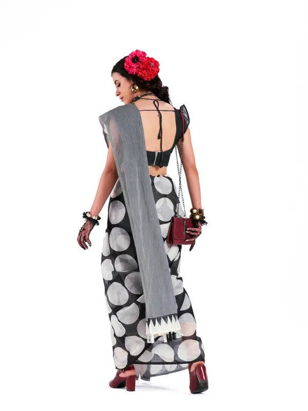 Digital_Print_Cotton_Linen_Saree_With_Unstitched_Blouse_Piece