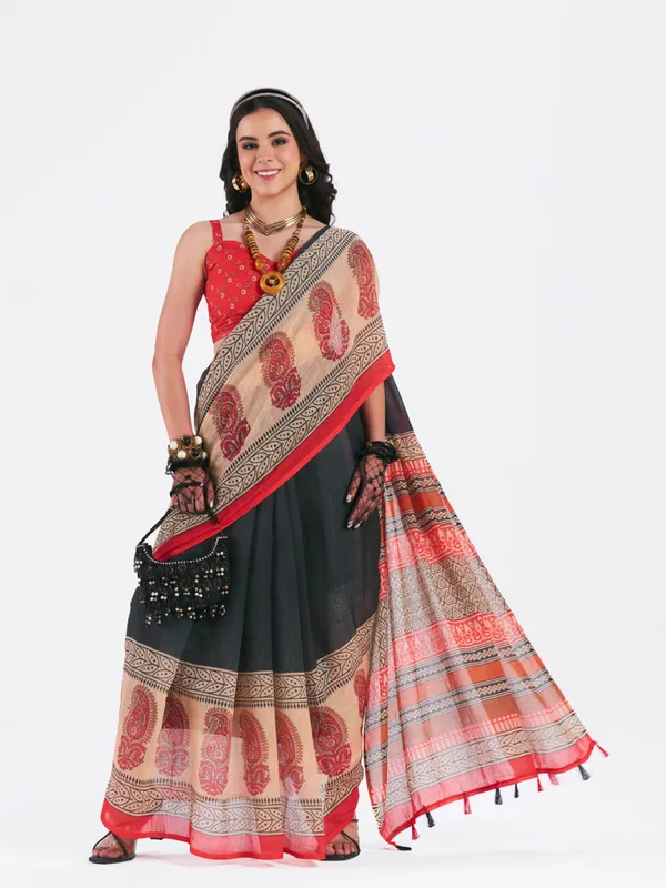 Digital_Print_Cotton_Linen_Saree_With_Unstitched_Blouse_Piece