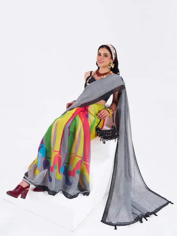 Digital_Print_Cotton_Linen_Saree_With_Unstitched_Blouse_Piece