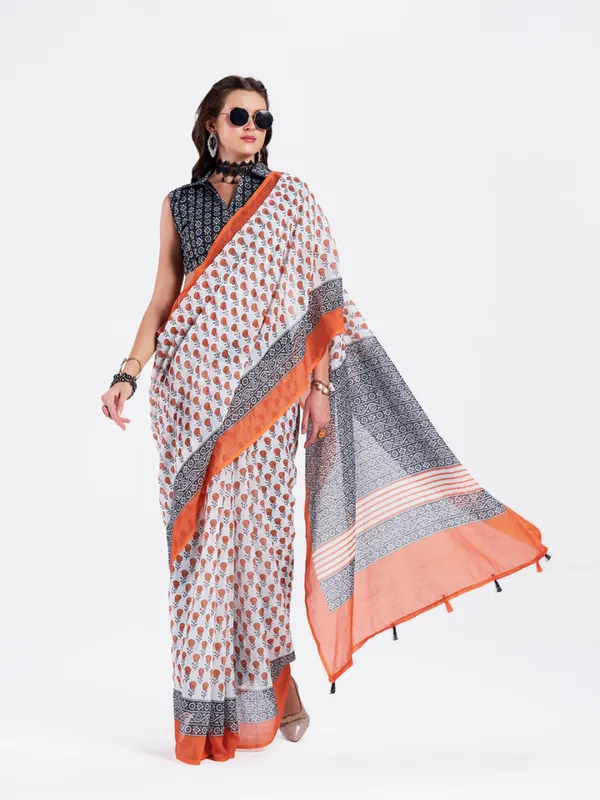 Digital_Print_Cotton_Linen_Saree_With_Unstitched_Blouse_Piece