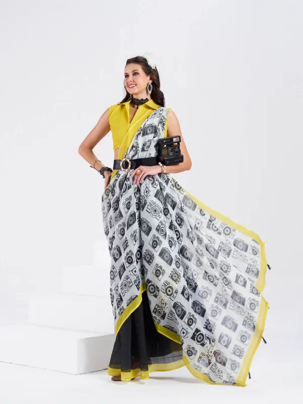 Digital_Print_Cotton_Linen_Saree_With_Unstitched_Blouse_Piece