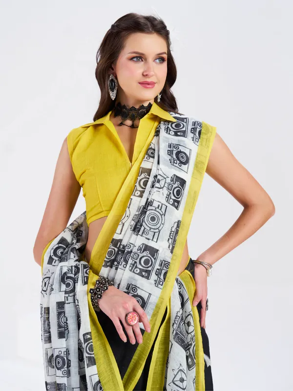 Digital_Print_Cotton_Linen_Saree_With_Unstitched_Blouse_Piece