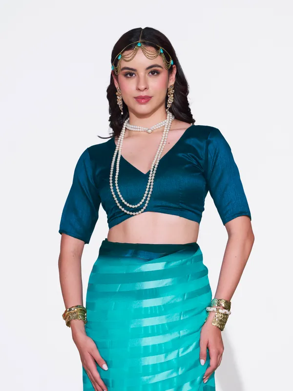 Women's_Stylish_Plain_Satin_Striped_Georgette_Saree_With_Unstitched_Piece