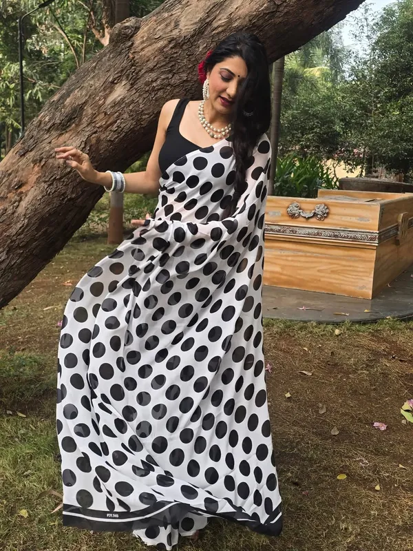 Printed_Daily_Wear_Georgette_Saree_With_Unstitched_Blouse_Piece