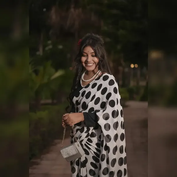 Printed_Daily_Wear_Georgette_Saree_With_Unstitched_Blouse_Piece