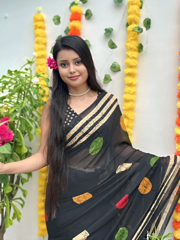 Stylish_Printed_Georgette_Saree_With_Unstitched_Blouse_Piece