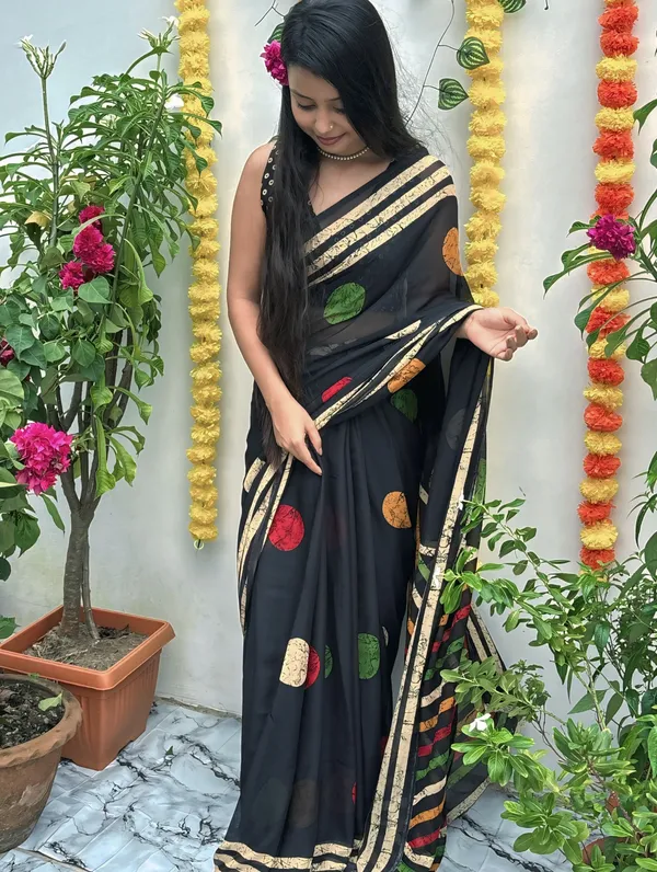 Stylish_Printed_Georgette_Saree_With_Unstitched_Blouse_Piece