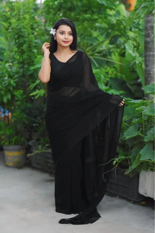 Elegant_Solid_Chiffon_Plain_Dyed_Saree_With_Unstitched_Blouse_Piece