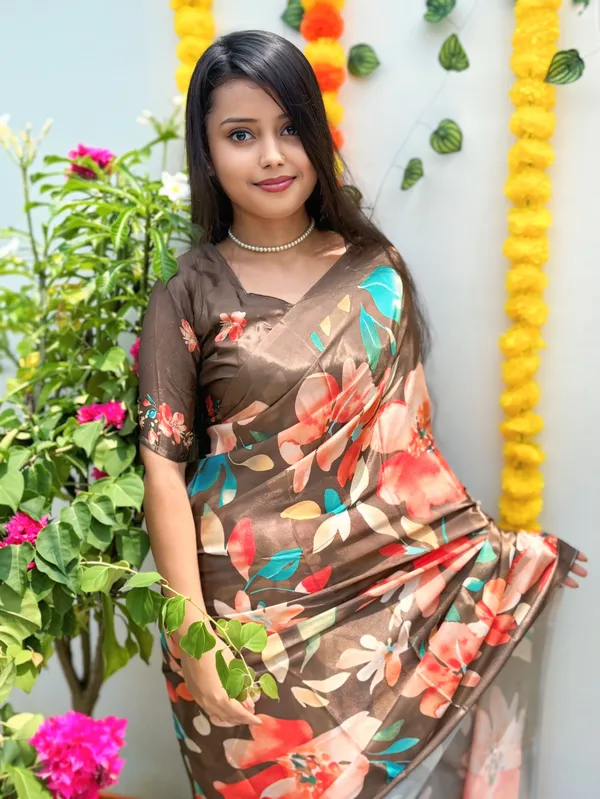 Silk_Blend_Printed_Saree_With_Unstitched_Blouse_Piece
