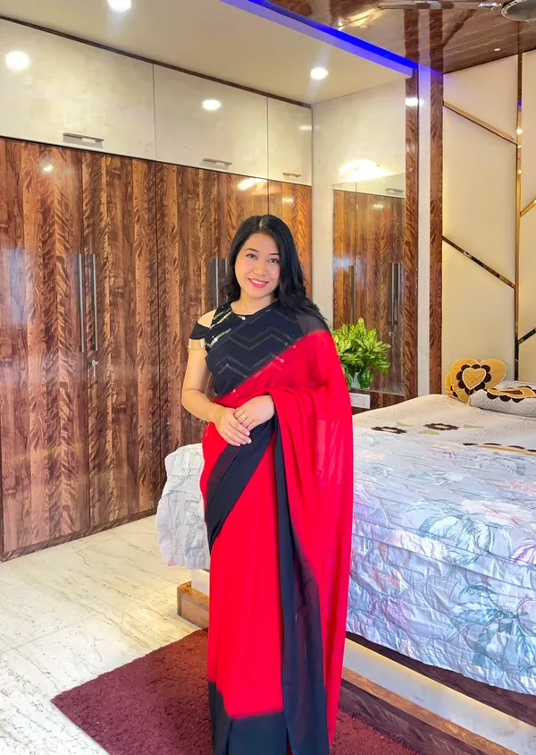 Stylish_Plain_Padding_Georgette_Saree_With_Unstitched_Blouse_Piece
