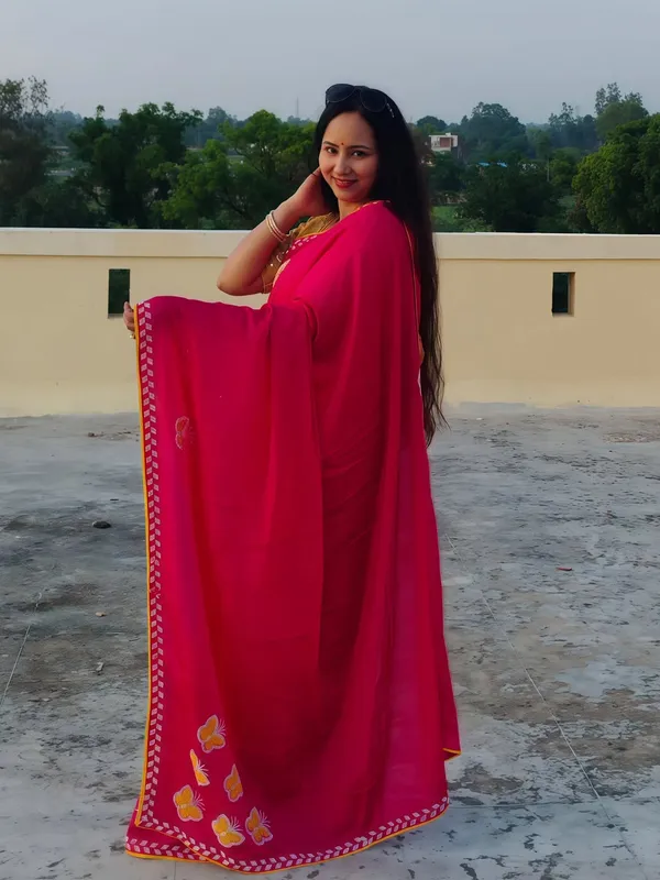 Women's_Designer_Chinon_Silk_Butterfly_Patch_Work_with_Diamond_Lace_Saree_&_Unstitched_Blouse_Piece
